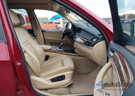 2009 BMW X5 xDrive35D from USA, damaged, VIN 5UXFF03549LJ97488